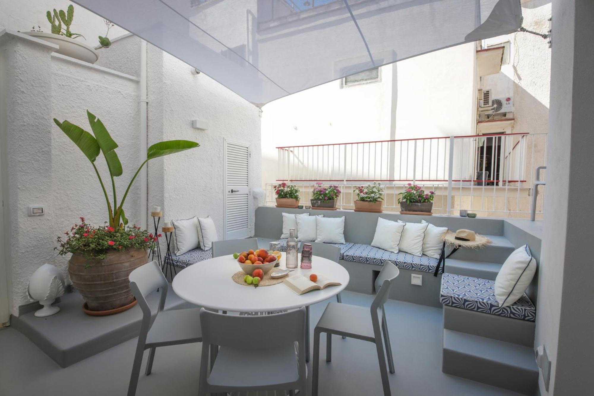 Td Casa Marea Seaside View In Prime Location Villa Monopoli Bagian luar foto